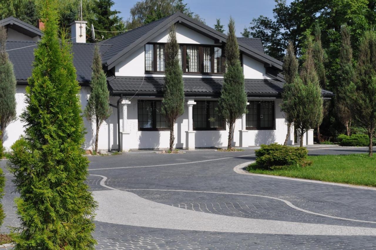 Pokoje Zimna Woda Rozalin Exterior foto